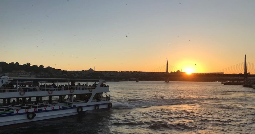 Ferry to asian side Istanbul
