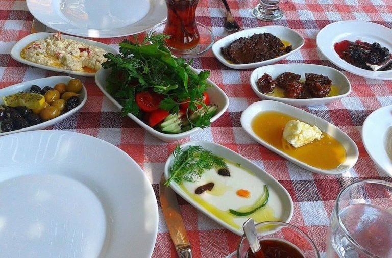 What Is Turkish Kahvalti? Turkish Breakfast – A Cultural Heritage