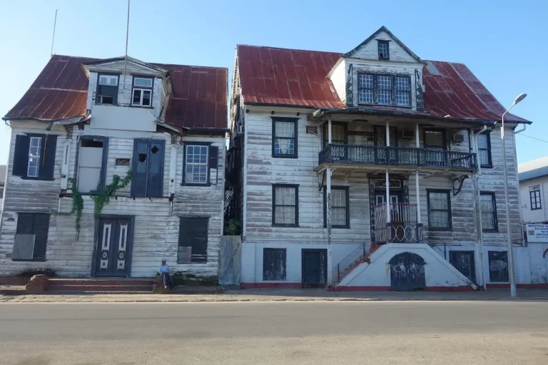 Paramaribo Travel Guide: Exploring South America’s Historic Wooden City